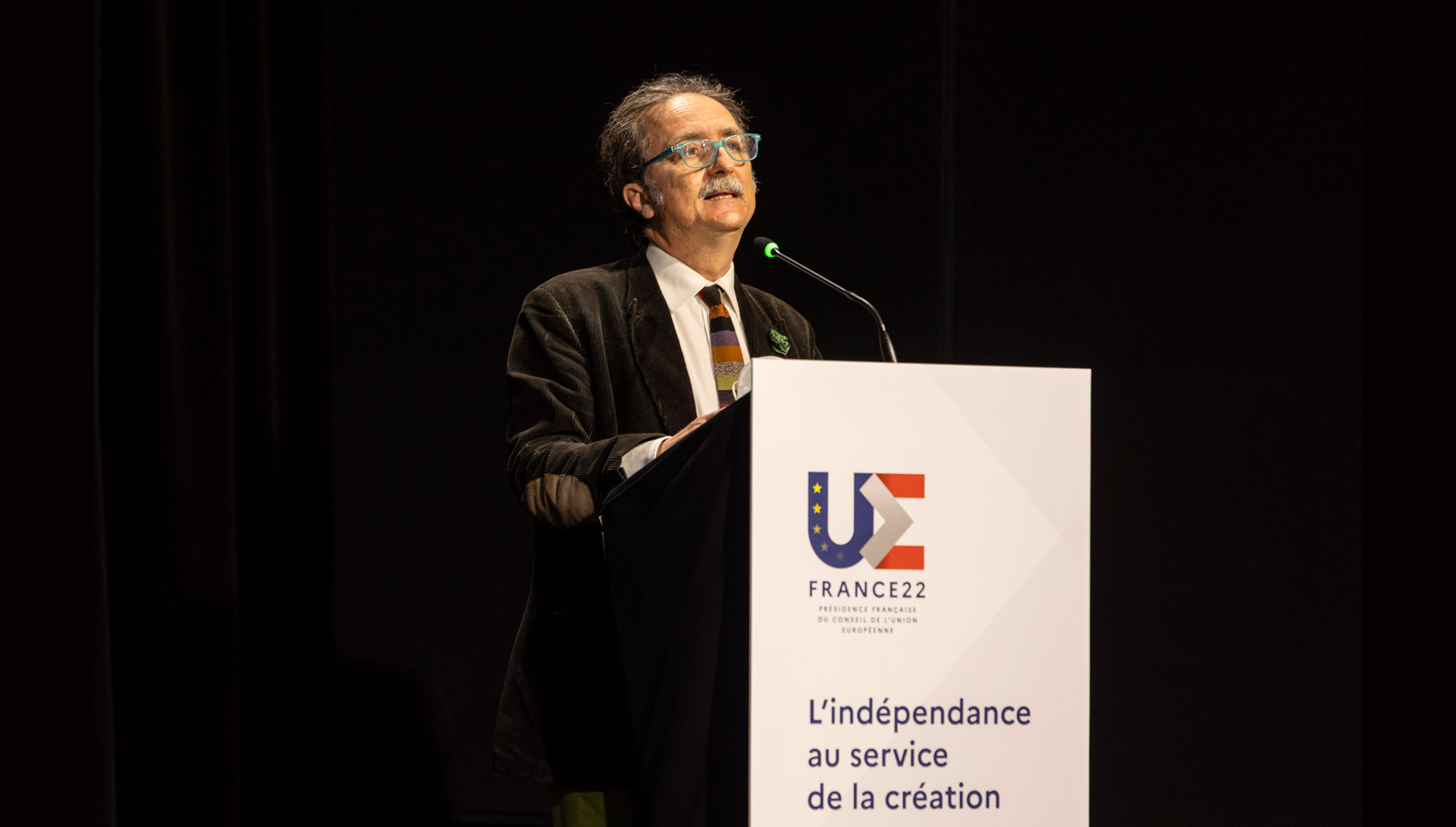 Presentation « Cinema and theatrical distribution » Presentation « Cinema and theatrical distribution »