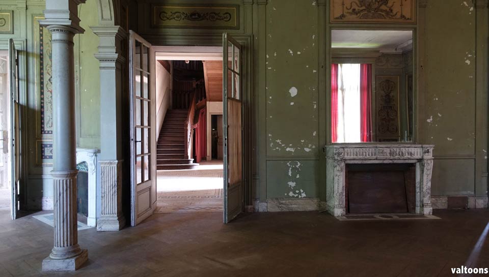 The house that served as a setting for both "Lupin" and "Irma Vep"